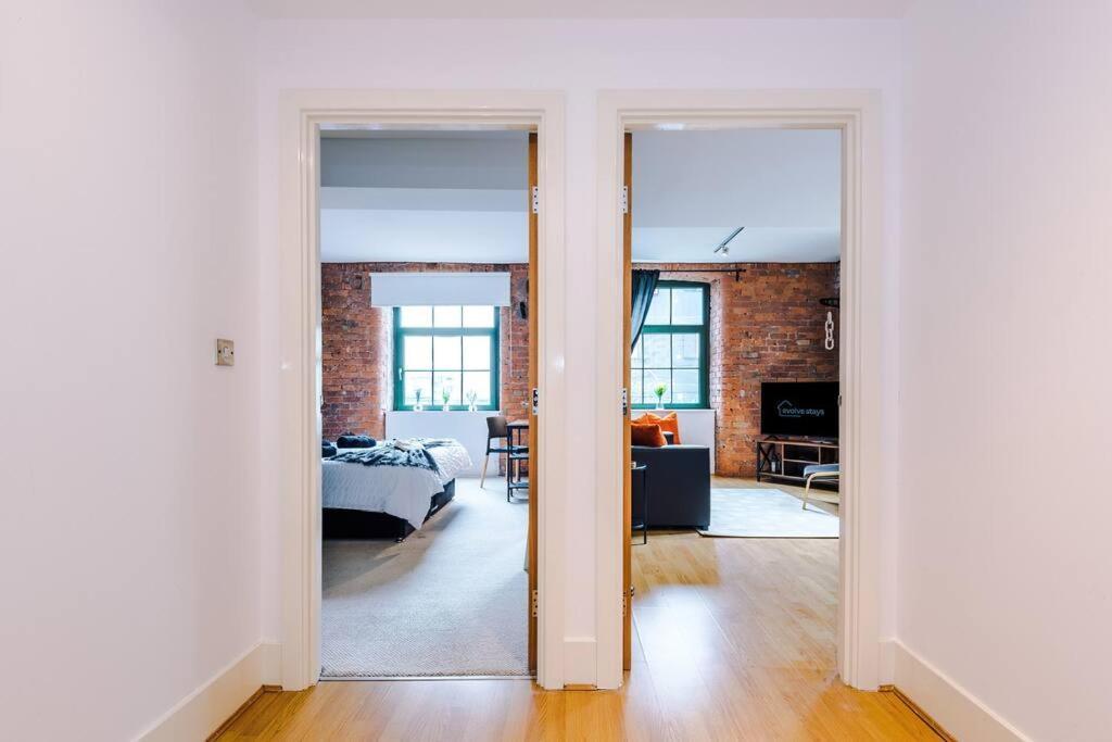 Stylish Apartment, Sleeps 4, Smart Tv, Next To Deansgate Apartamento *